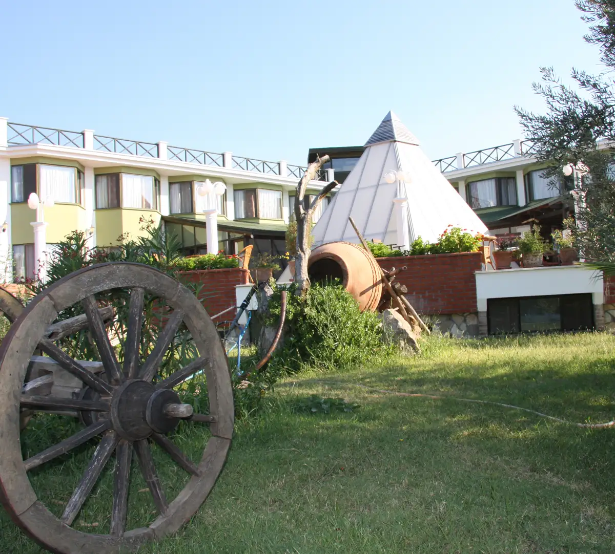 Altınoluk Huzur Evi Afrodit - Afrodit Sağlıklı Yaşam Köyü - Yaşlı Bakım Evi - Balıkesir - galeri görseli