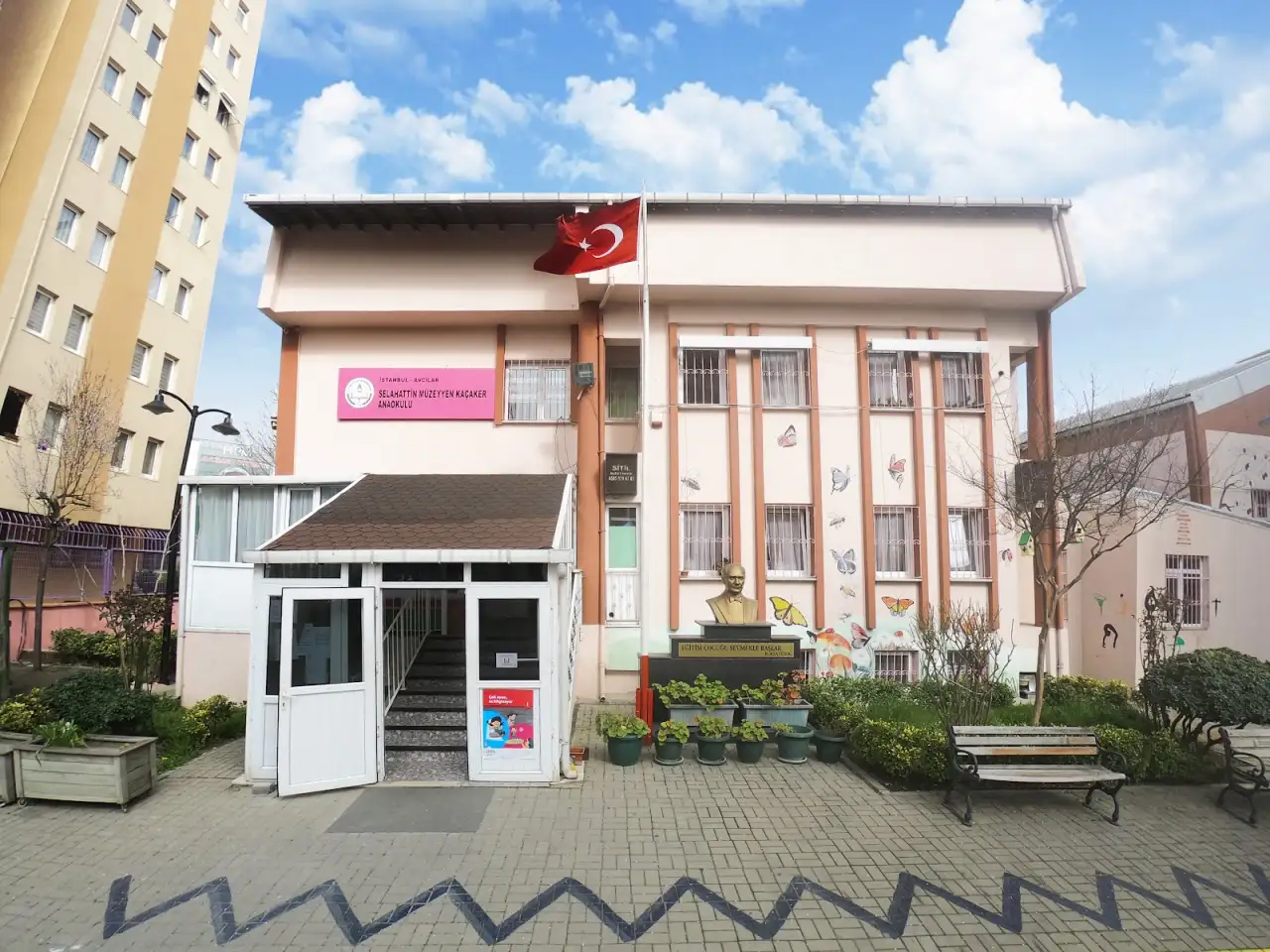 Selahattin Müzeyyen Kaçaker Anaokulu - Kreş ve Anaokulu - İstanbul