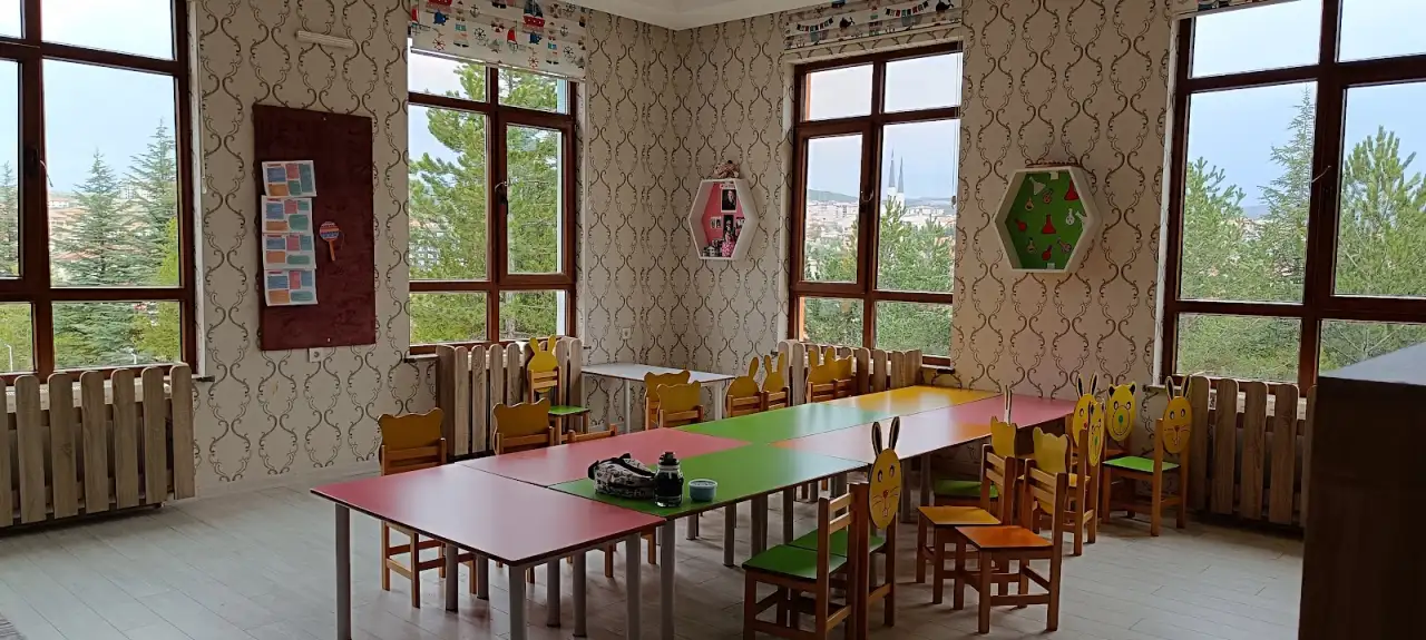 Bizim ev kreş ve gündüz bakımevi