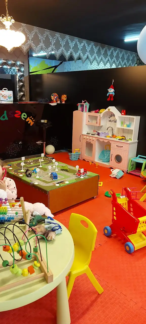 Kidszem Çocuk Aktivite Merkezi - Çocuk Bakım Merkezi - İstanbul - galeri görseli