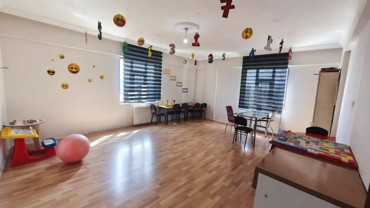Güleryüz Eğitim ve Rehabilitasyon merkezi - Özel Eğitim ve Gelişim Merkezi - Elazığ - galeri görseli