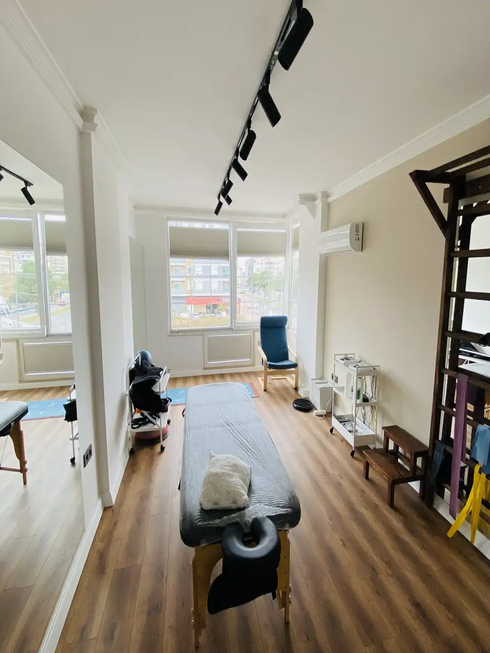 Uzm. Dr. Pınar Özaslan Özbudak - Fizik Tedavi ve Rehabilitasyon