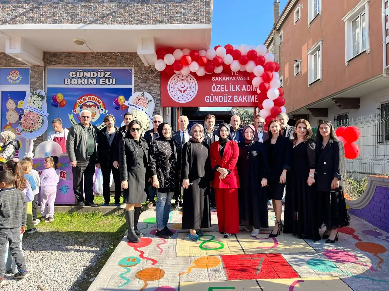 Özel İLK ADIM KREŞ VE GÜNDÜZ BAKIM EVİ - Kreş ve Anaokulu - Sakarya