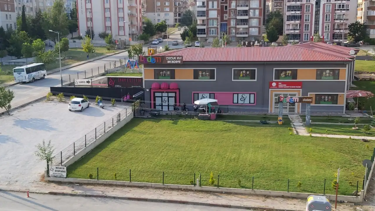 Badem Çocuk Evi & Akademi - Çocuk Bakım Merkezi - Edirne - galeri görseli