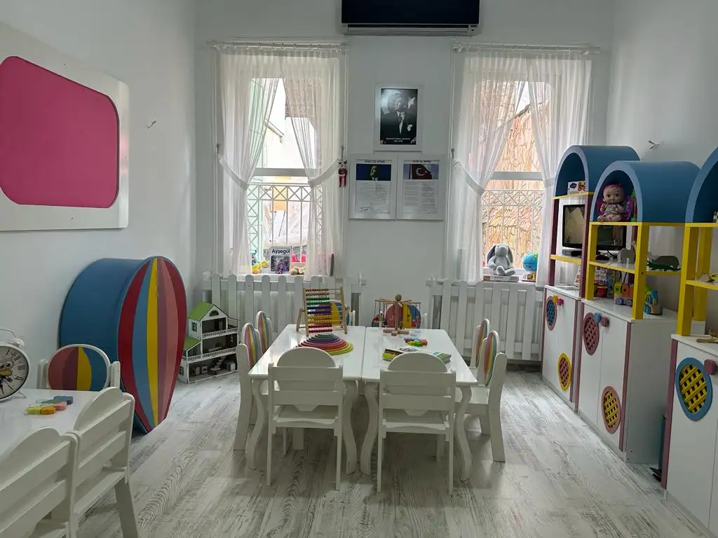 Renkli Dünyam Anaokulu - Kreş ve Anaokulu - İzmir - galeri görseli