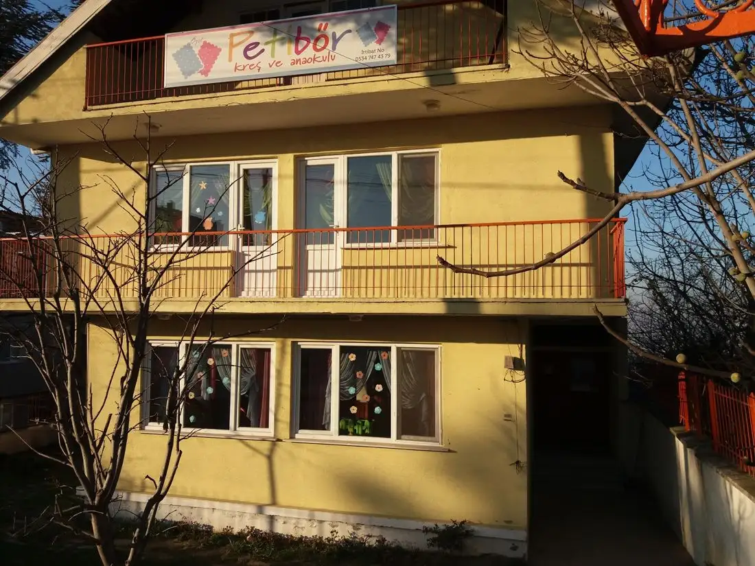 Petibör Kreş Ve Anaokulu