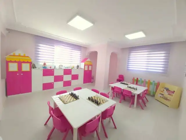 Oyun Arkadaşım Anaokulu Akevler - Kreş ve Anaokulu - İzmir