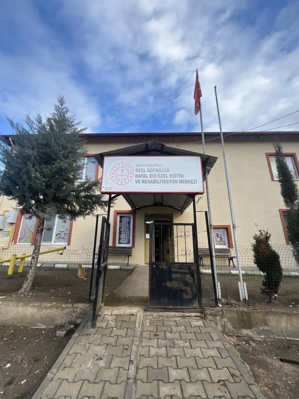 Uzmanlar Özel Eğitim Ve Rehabilitasyon Mer.
