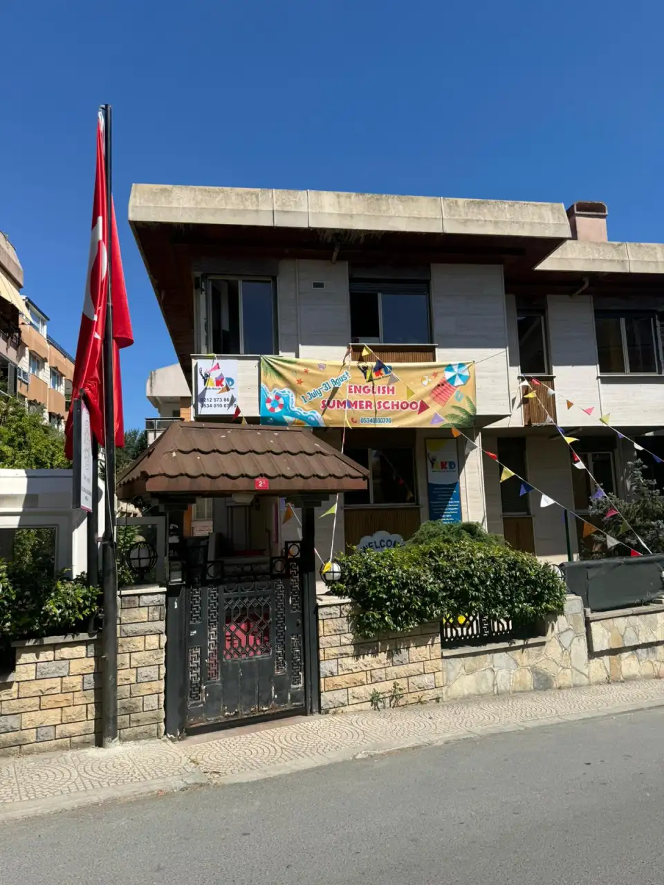 Florya Akıllı Küçük Dünyalar Anaokulu - Kreş ve Anaokulu - İstanbul