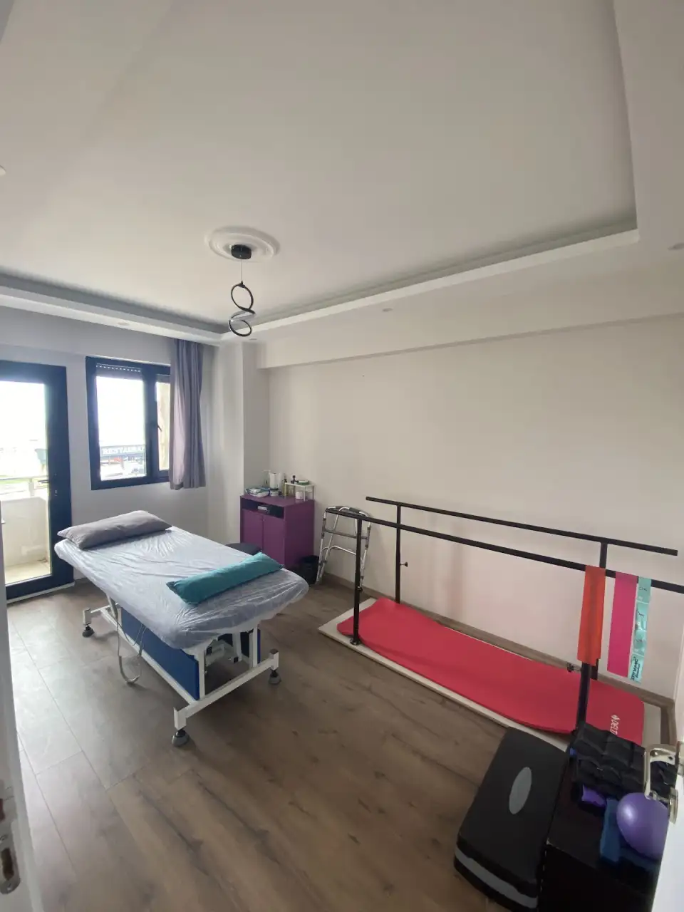 Fizyoterapist Fatma Sivlim (Fizyoran Fizik Tedavi) - Bireysel Fizyoterapist - İzmir