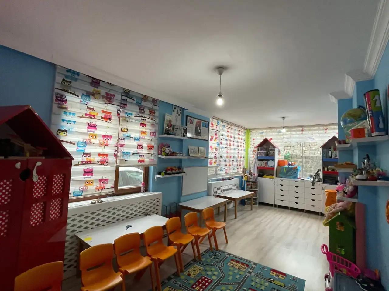 Özel Yıldızlı Yeni Dünya Kreş Ve Gündüz Bakımevi