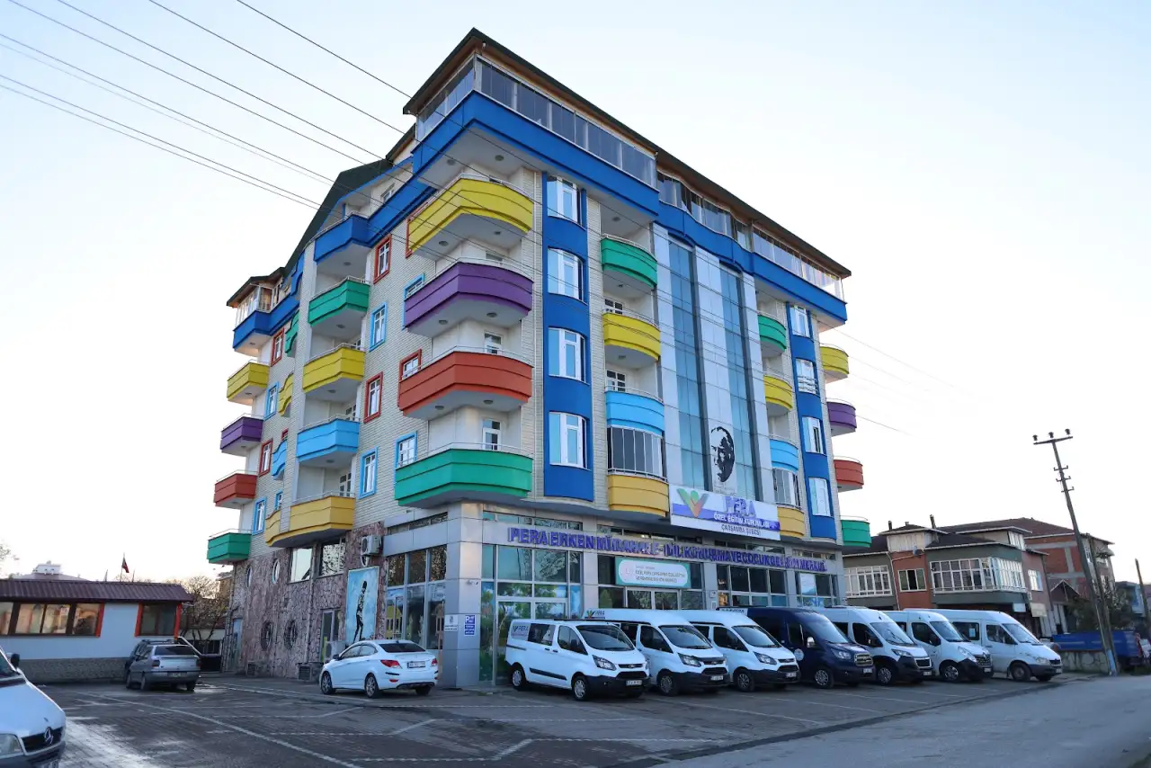 PERA ÇARŞAMBA/ PERA Erken Müdahale - Dil Konuşma ve Çocuk Gelişim Merkezi - Özel Eğitim ve Gelişim Merkezi - Samsun - galeri görseli