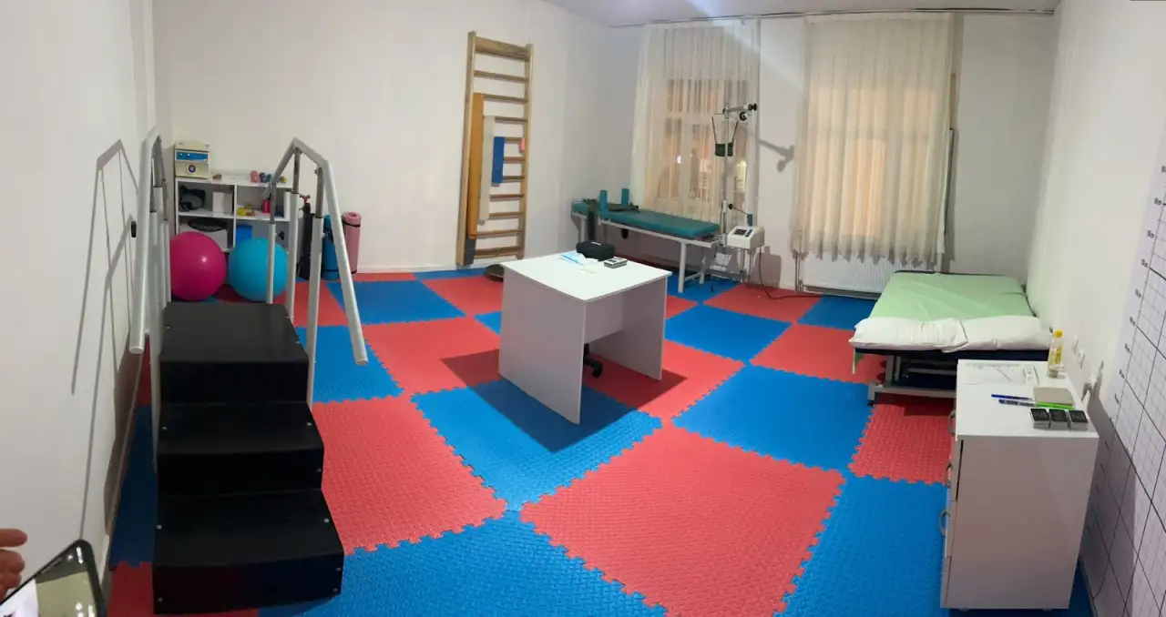 Hakkari Özel Gökkuşağı Özel eğitim ve Rehabilitasyon Merkezi