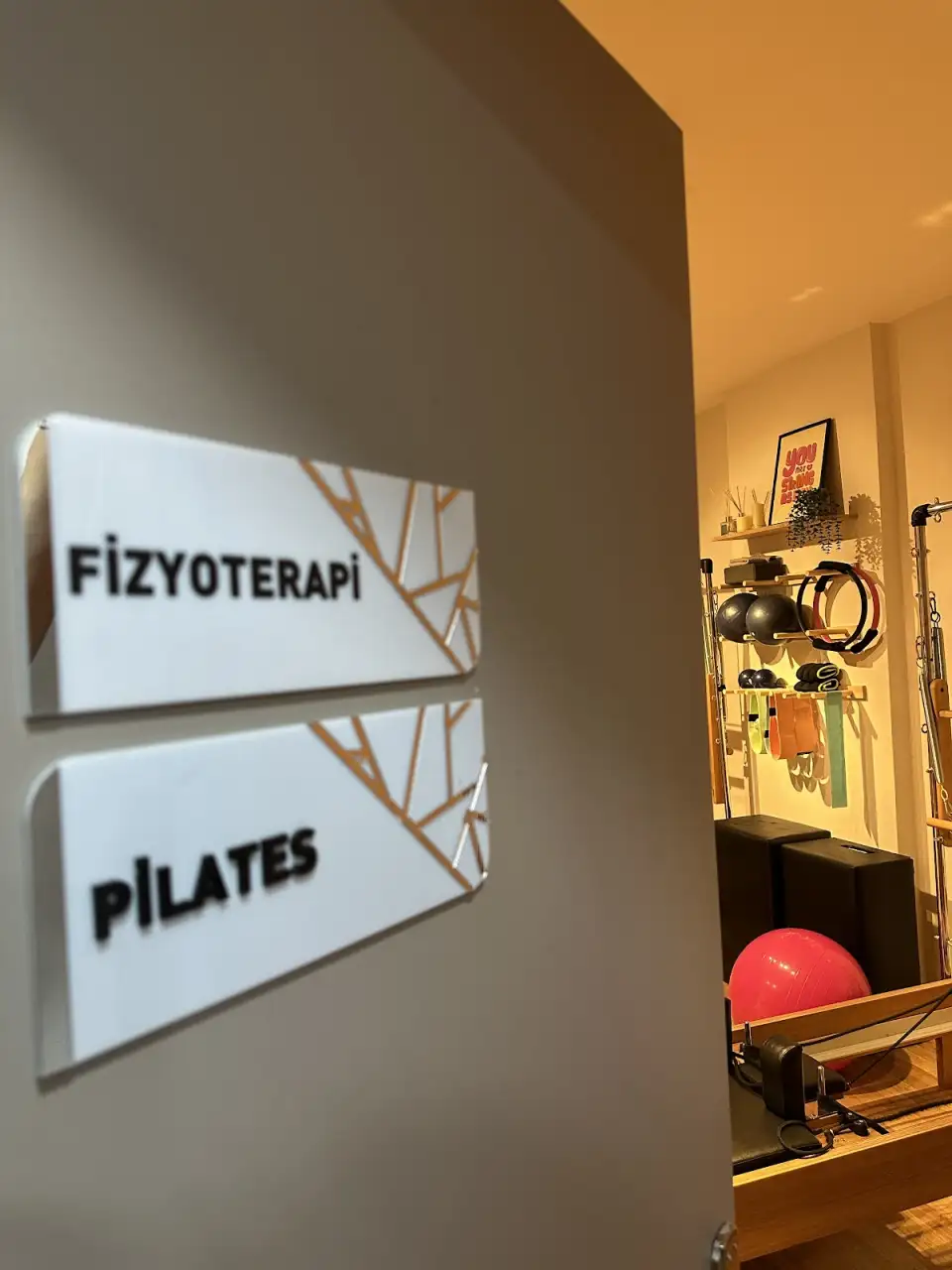 Melis Türkkan Fizyoterapi ve Pilates - Fizik Tedavi ve Rehabilitasyon - İstanbul - galeri görseli