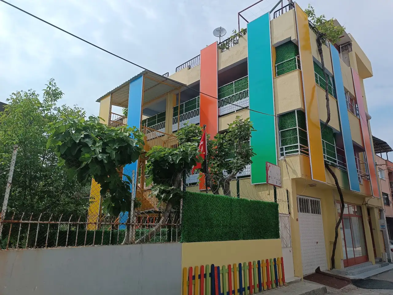 Sobe Minikler Anaokulu - Kreş ve Anaokulu - İzmir