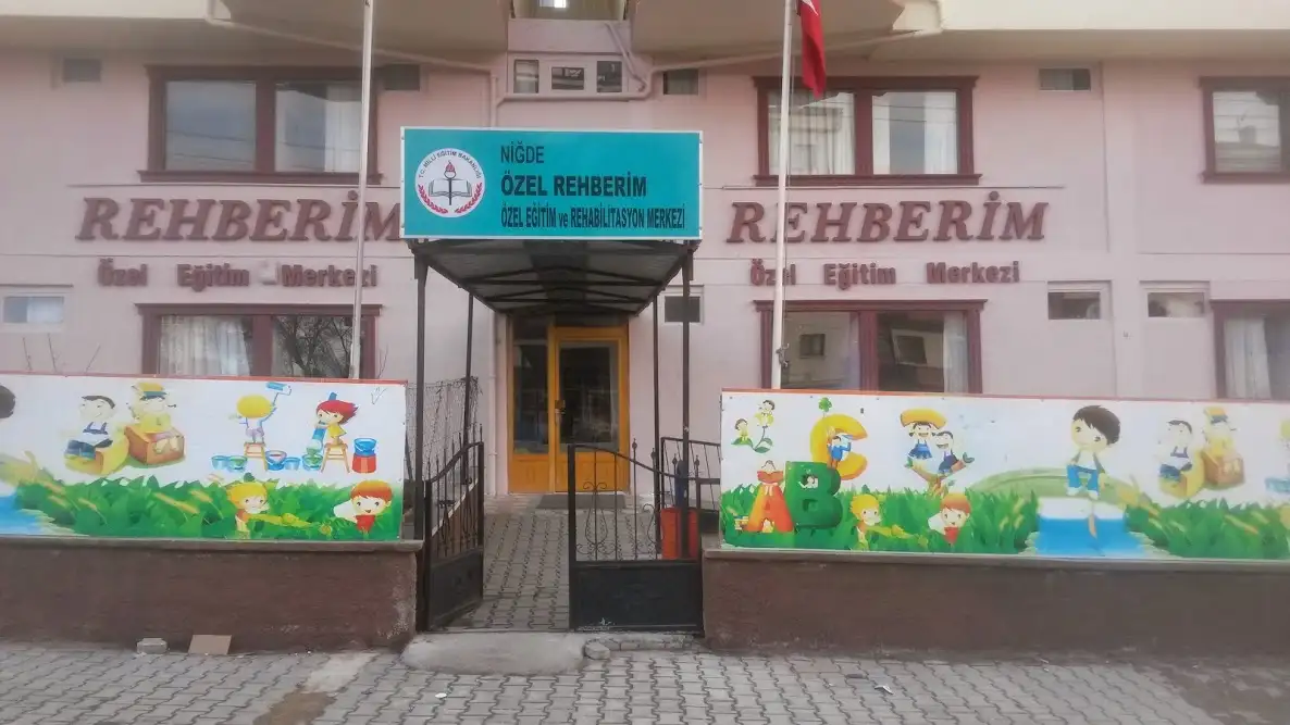 ÖZEL REHBERİM ÖZEL EĞİTİM VE REHABİLİTASYON MERKEZİ - Özel Eğitim ve Gelişim Merkezi - Niğde - galeri görseli