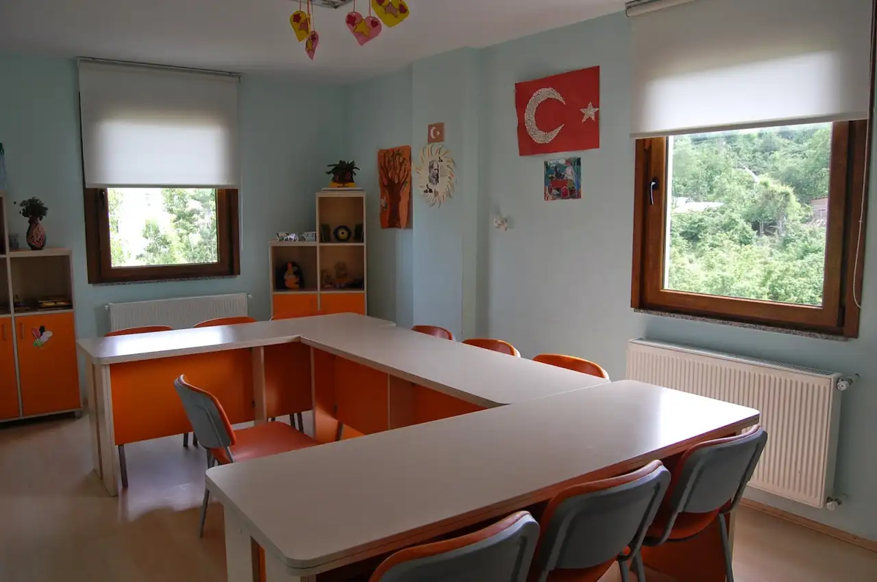 Özel Beşinci Mevsim Özel Eğitim ve Rehabilitasyon Merkezi