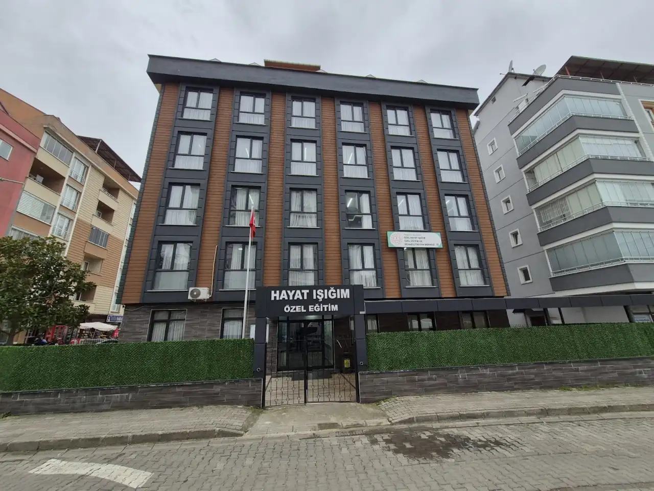 Özel Hayat Işığım Özel Eğitim Ve Rehabilitasyon Merkezi