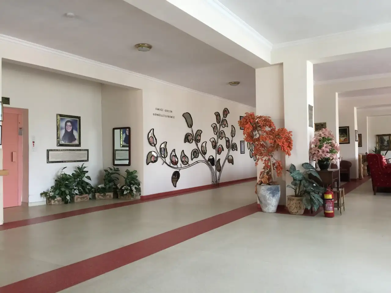 Selami Vardar Yaşlılar Köşkü - Yaşlı Bakım Evi - Eskişehir - galeri görseli