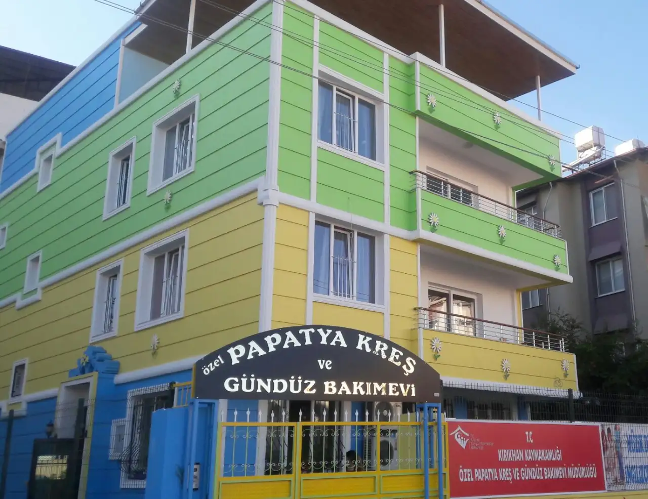 Papatya Kres Ve Gunduz Bakimevi - Çocuk Bakım Merkezi - Hatay