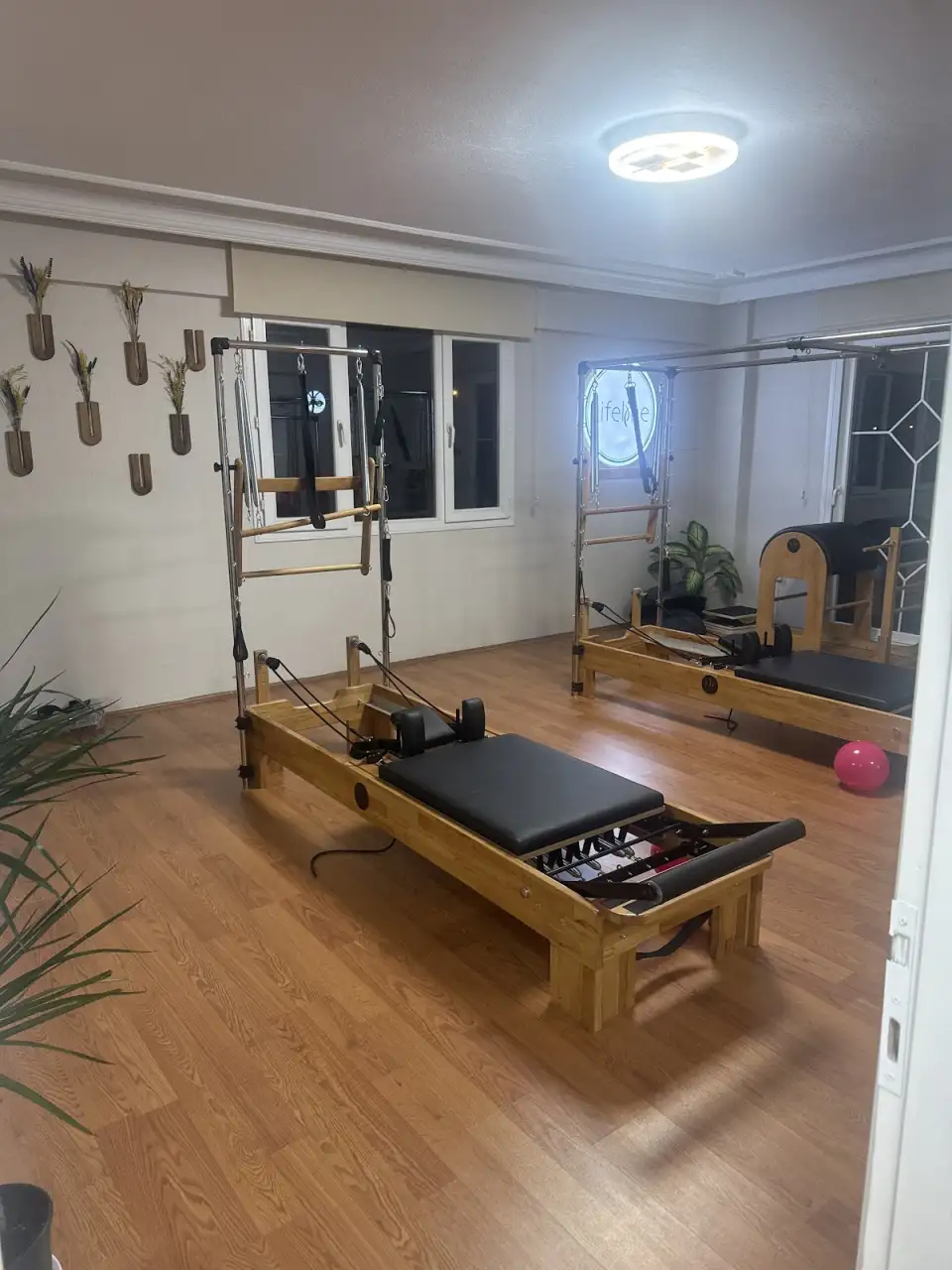 Lifeline Fizyoterapi, Kayropraktik & Pilates - Fizik Tedavi ve Rehabilitasyon - İzmir - galeri görseli