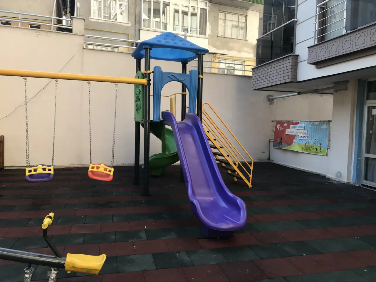 Hilal Kreş ve Gündüz Bakımevi - Kreş ve Anaokulu - Rize - galeri görseli