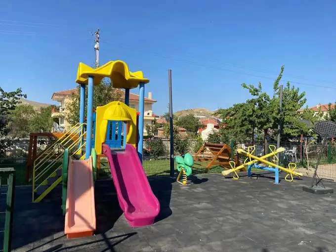İlk Minik Eller Kreş ve Gündüz Bakım Evi - Çocuk Bakım Merkezi - Ankara - galeri görseli