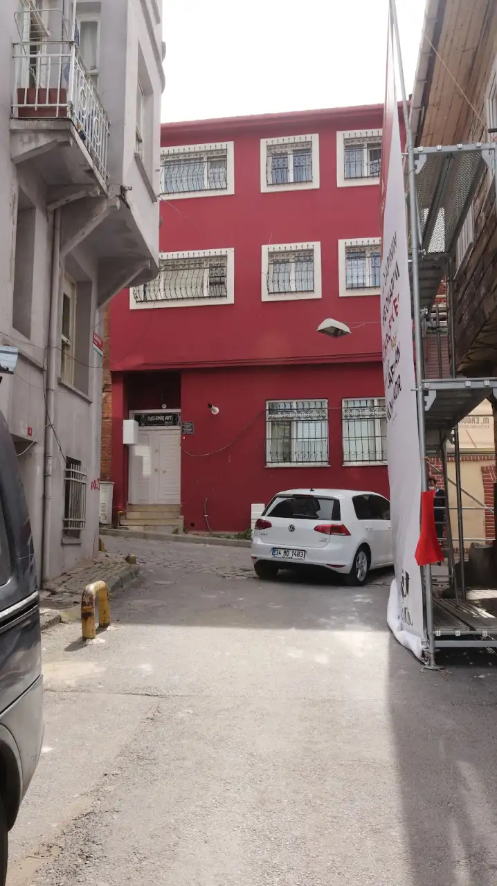 Özel Lacivert Özel Eğitim Ve Rehabilitasyon Merkez