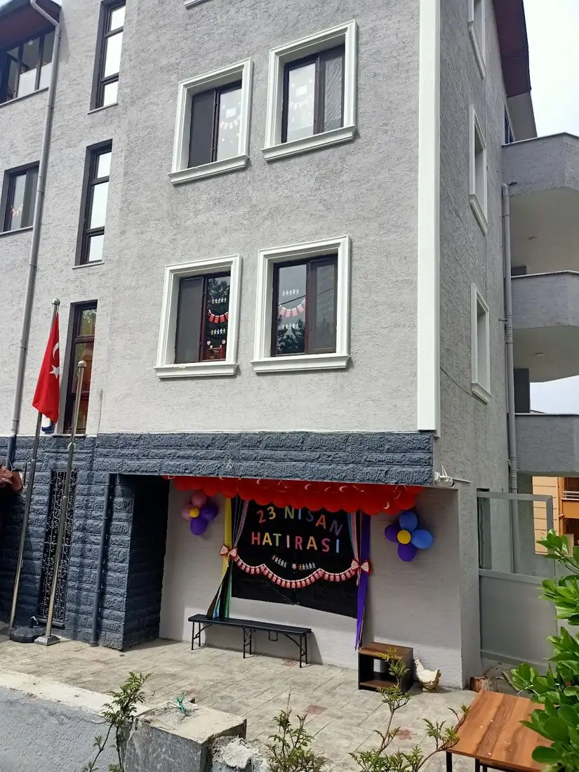 Ecemer Özel Eğitim ve Rehabilitasyon Merkezi