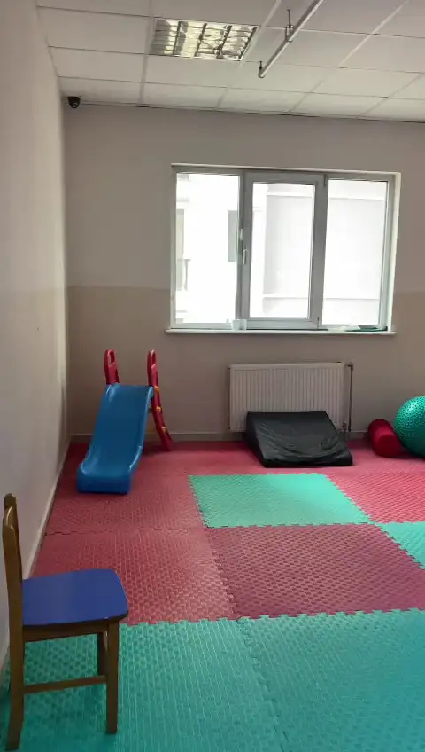 Özel İnsan Özel Eğitim ve Rehabilitasyon Merkezi - Özel Eğitim ve Gelişim Merkezi - İstanbul - galeri görseli