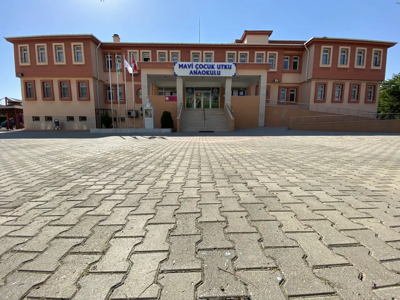 Mavi Çocuk Utku Anaokulu - Kreş ve Anaokulu - Adana