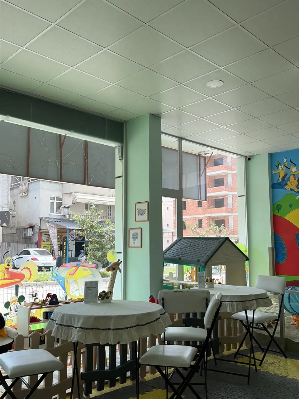 NEŞELİ AYAKLAR GELİŞİM OYUN ATÖLYESİ - Çocuk Bakım Merkezi - Samsun - galeri görseli