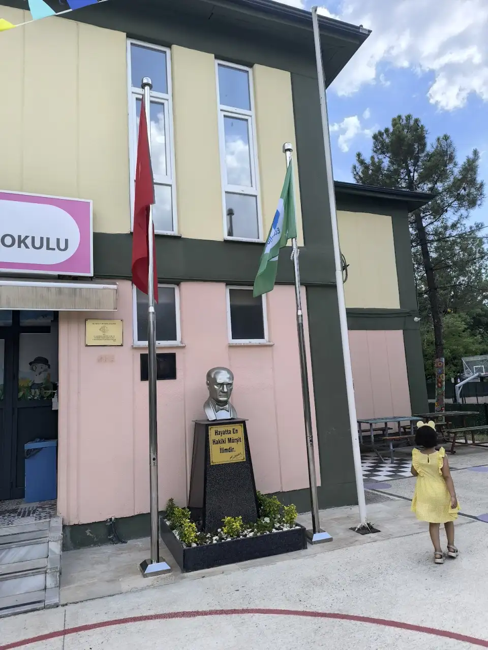 Nar Montessori Kreş ve Anaokulu Başiskele