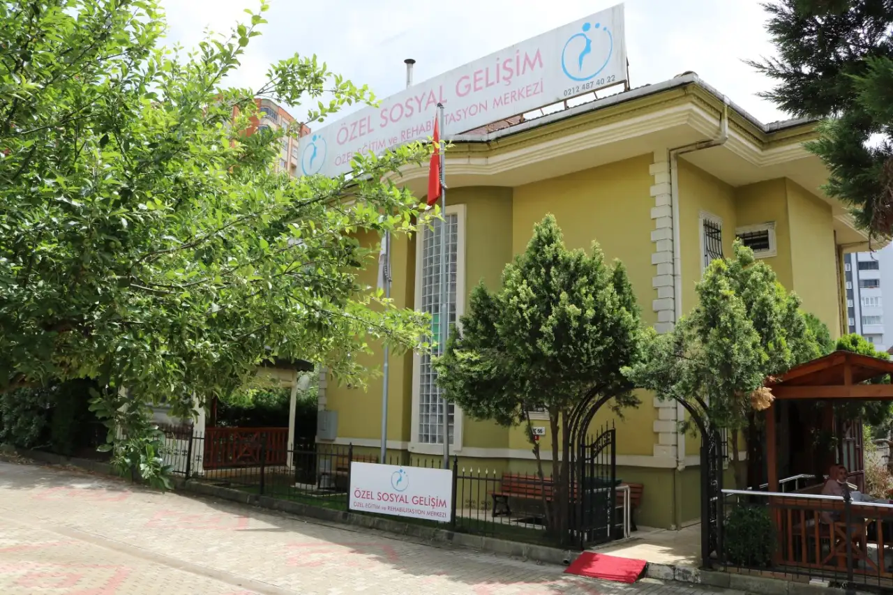 SOSYAL GELİŞİM ÖZEL EĞİTİM VE REHABİLİTASYON MERKEZİ - Çocuk Bakım Merkezi - İstanbul