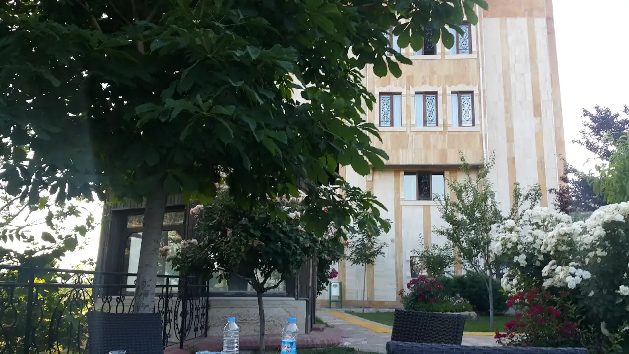 Eyşan Bakım Merkezi - Yaşlı Bakım Evi - Elazığ