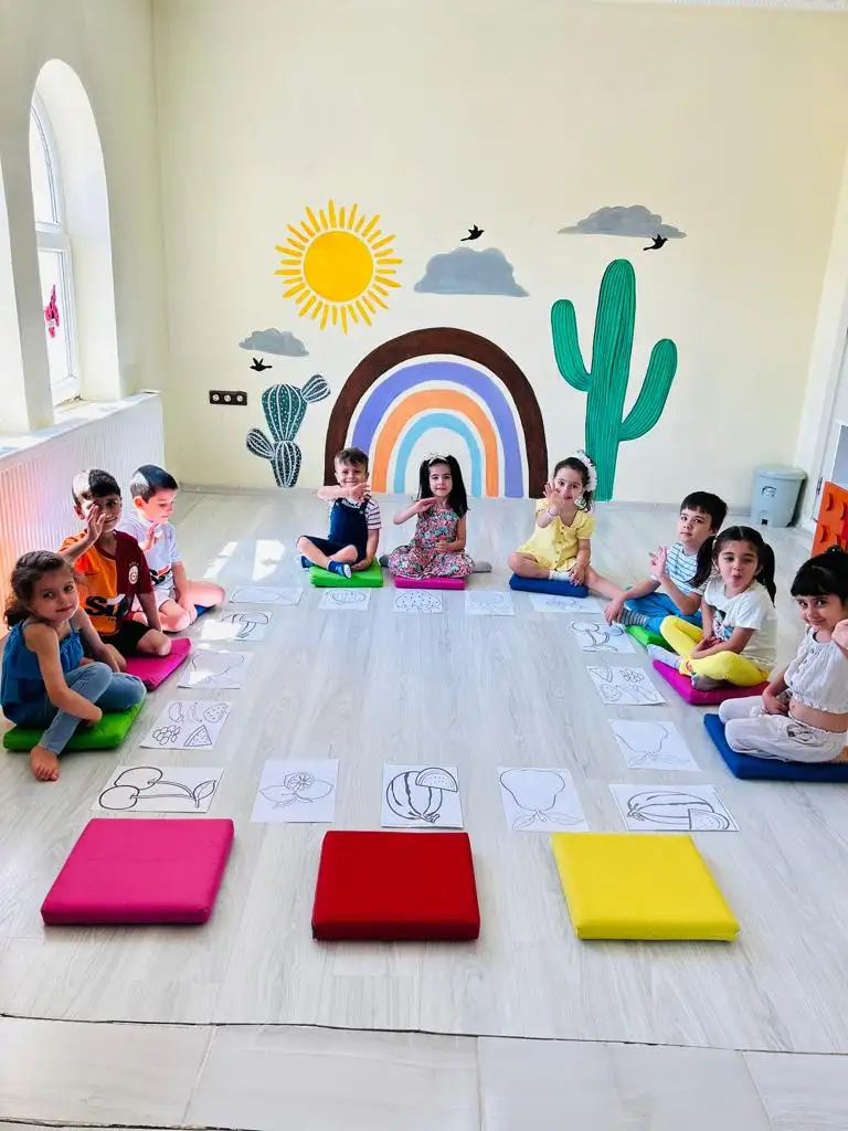 Amerikan Kültür Akd Kids Anaokulu ( KREŞ ) Yüksekova - Çocuk Bakım Merkezi - Hakkari