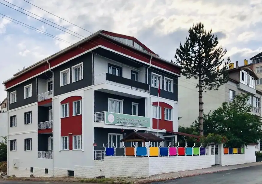 İlkadım Gelişim Özel Eğitim Ve Rehabilitasyon Merkezi - Özel Eğitim ve Gelişim Merkezi - Sivas