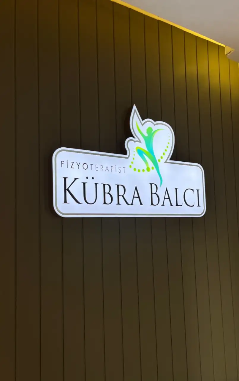 Fizyoterapist Kübra Balcı
