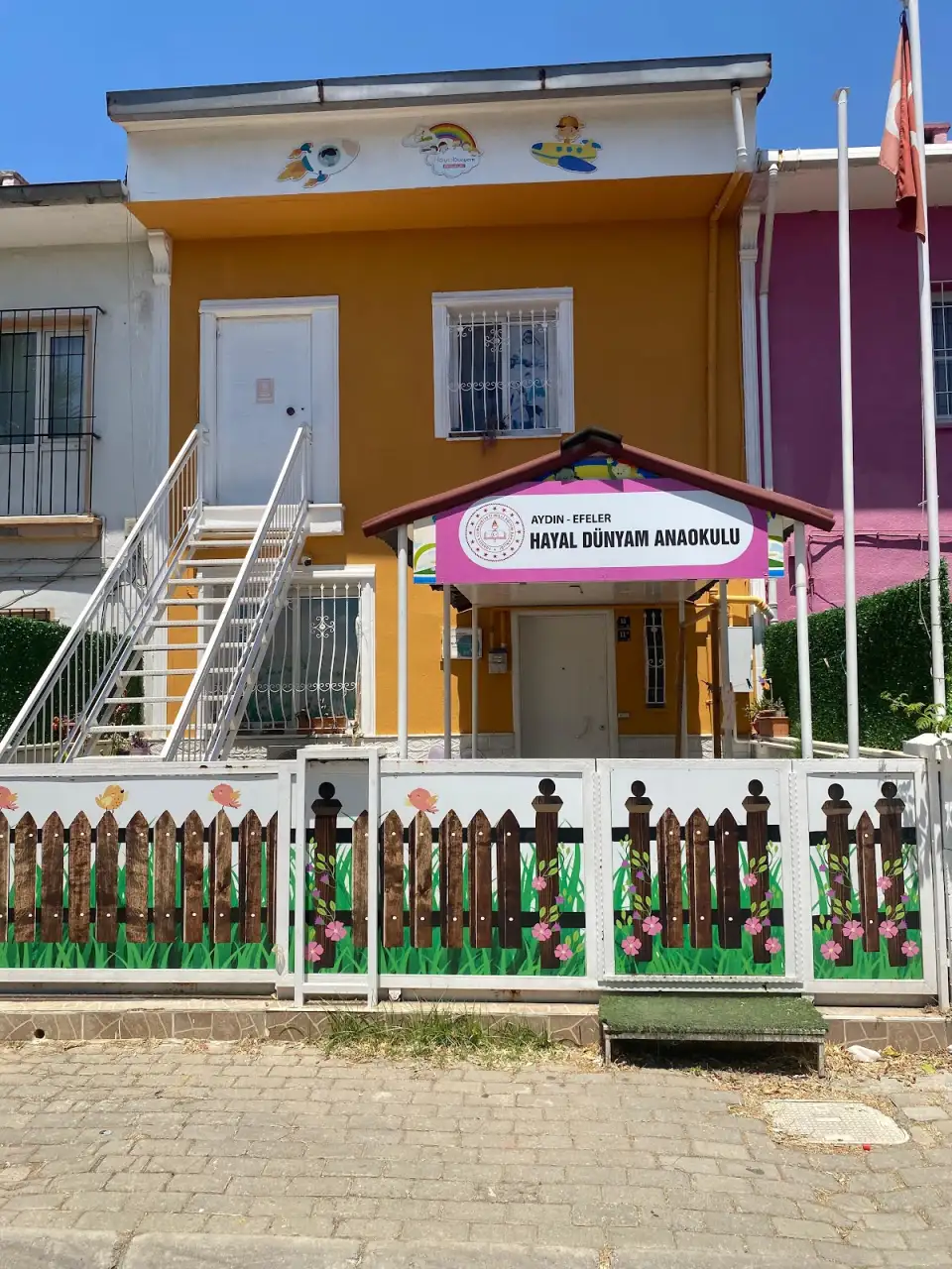 ÖZEL HAYAL DÜNYAM ORMAN ANAOKULU - Kreş ve Anaokulu - Aydın