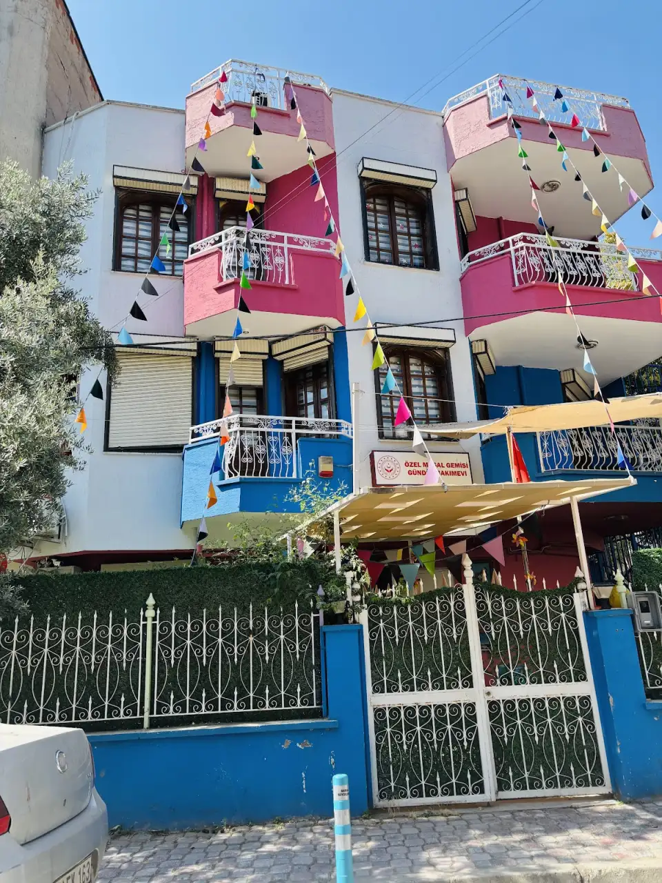 Masal Gemisi Kreş Gündüz Bakımevi - Çocuk Bakım Merkezi - Manisa - galeri görseli