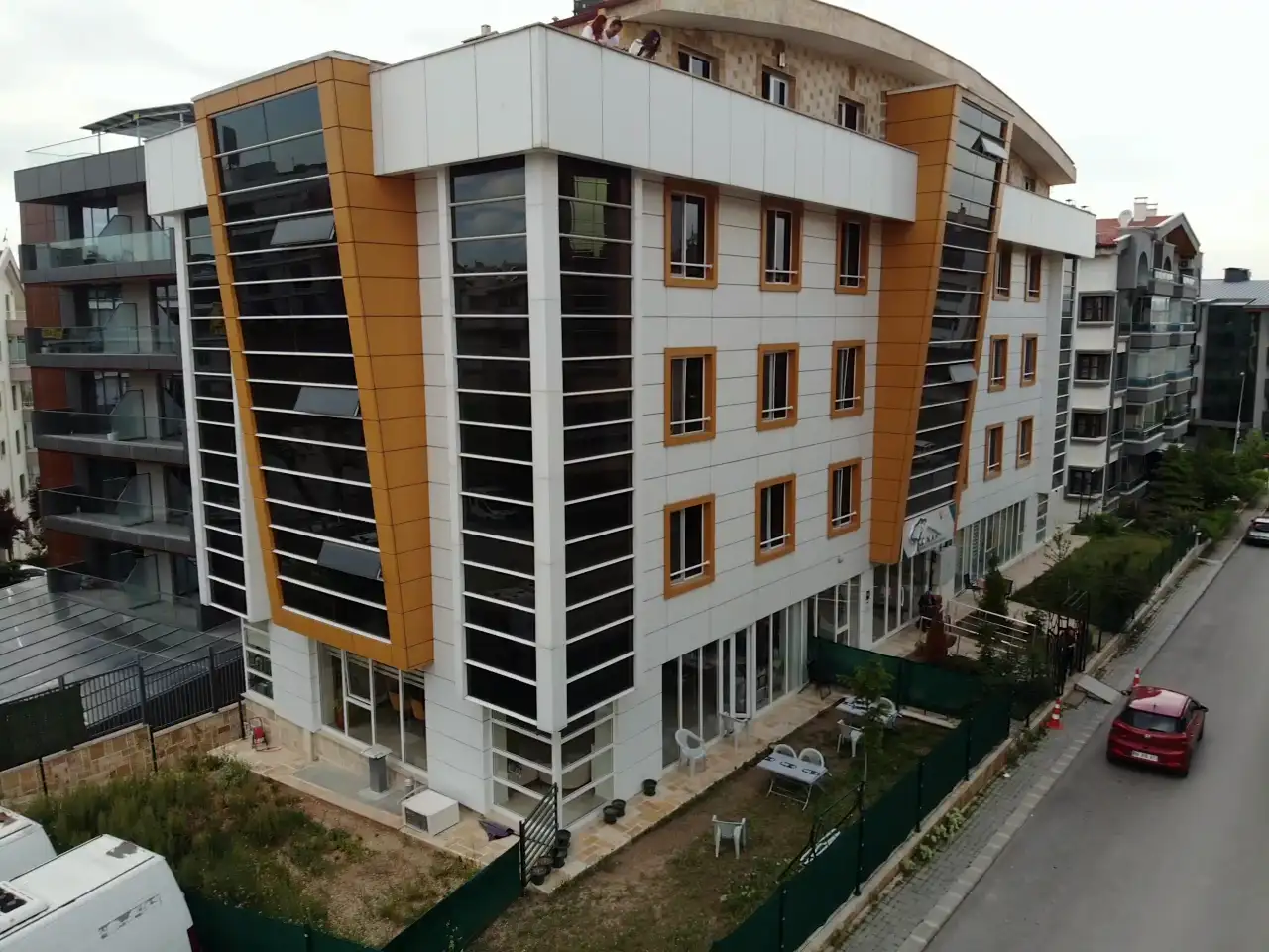 Çınar Huzurevi ve Yaşlı Bakım Merkezi