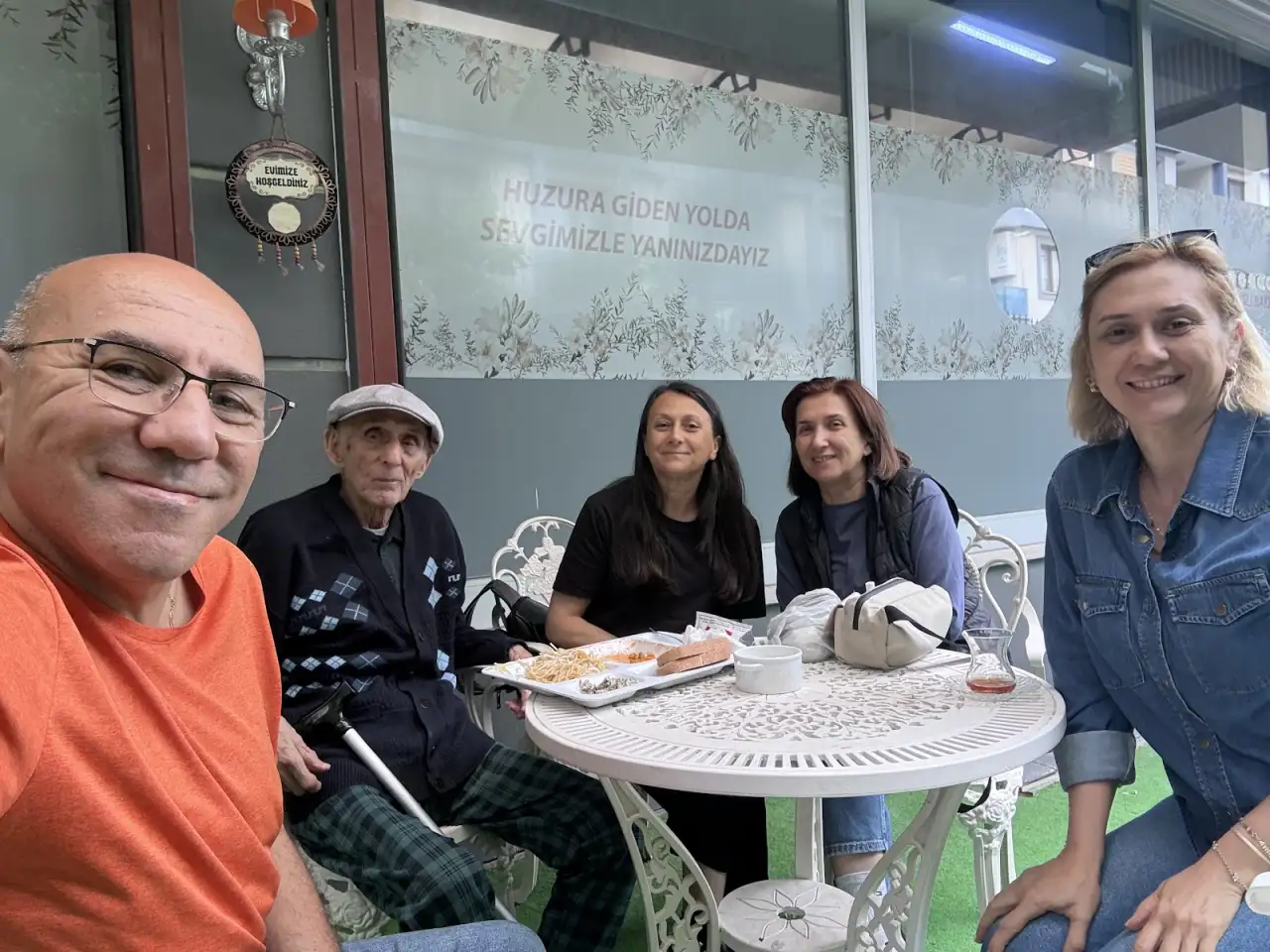 Özel İlgi 2 Huzurevi ve Yaşlı Bakım Merkezi - Yaşlı Bakım Evi - İzmir - galeri görseli