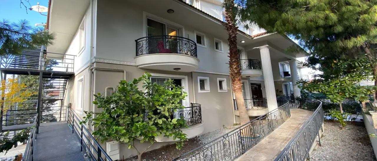 Başkanoğlu Urla Huzurevi ve Yaşam Konakları - Yaşlı Bakım Evi - İzmir