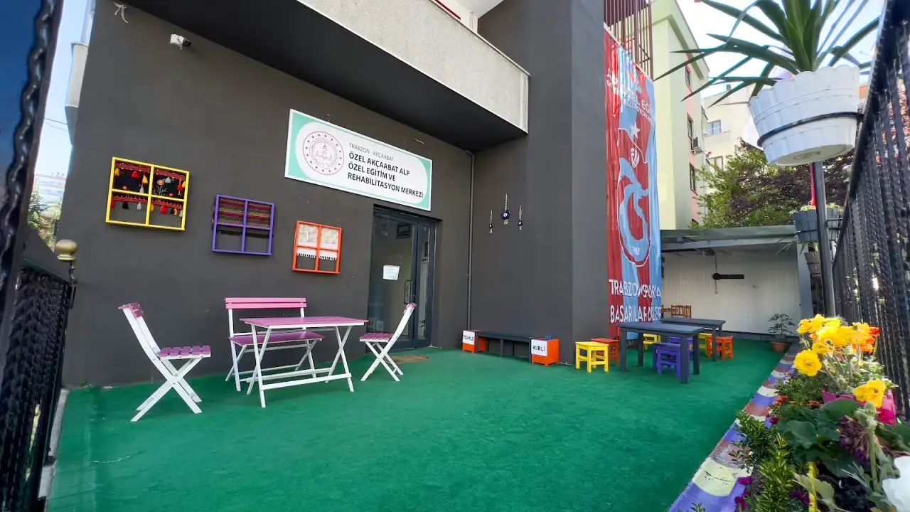 Özel Akçaabat Alp Özel Eğitim ve Rehabilitasyon Merkezi