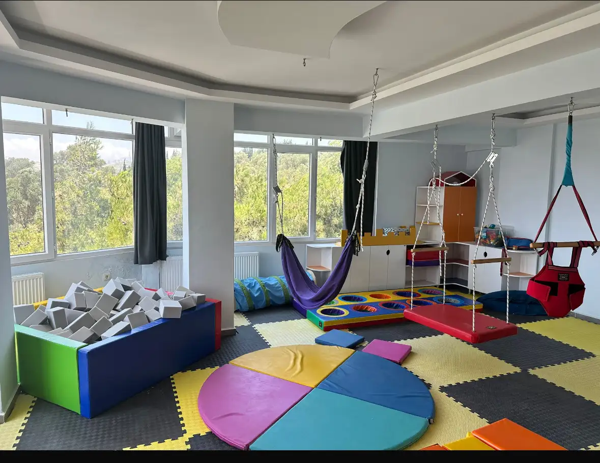 Ütopya Özel Eğitim ve Rehabilitasyon Merkezi - Özel Eğitim ve Gelişim Merkezi - Hatay - galeri görseli