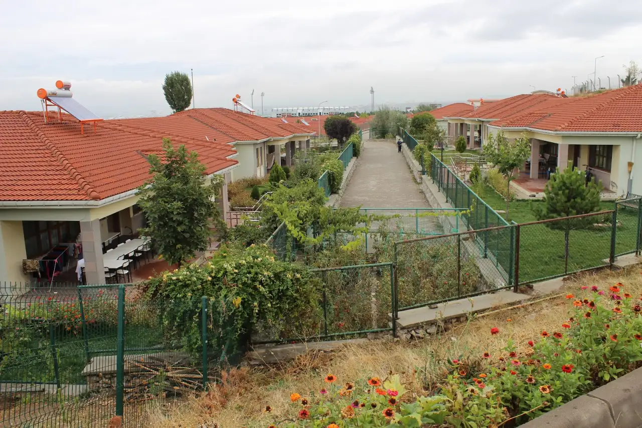 SARAY ENGELSİZ YAŞAM BAKIM VE REHABİLİTASYON MERKEZİ - Çocuk Bakım Merkezi - Ankara