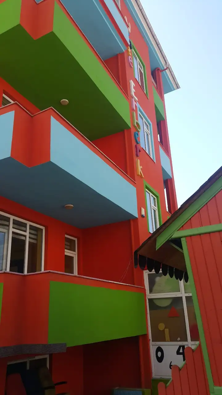 Nese Erberk Van Kres Ve Anaokulu - Kreş ve Anaokulu - Van