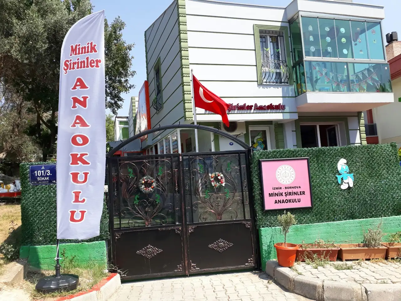 Minik Şirinler Anaokulu - Kreş ve Anaokulu - İzmir - galeri görseli
