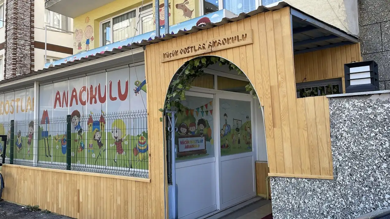 ÖZEL BUCA KÜÇÜK DOSTLAR ANAOKULU - Kreş ve Anaokulu - İzmir - galeri görseli