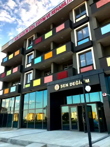 Sen Değilim Özel Eğitim ve Rehabilitasyon merkezi - Özel Eğitim ve Gelişim Merkezi - İstanbul